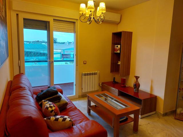 Se alquila apartamento amueblado en Jerez Sur