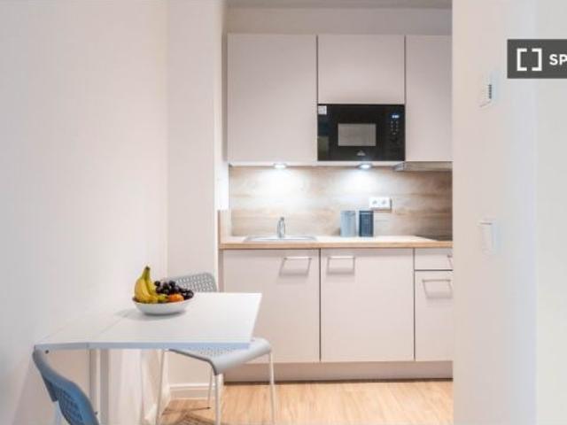 Se alquila apartamento de 1 dormitorio en Berlín, gastos incluidos