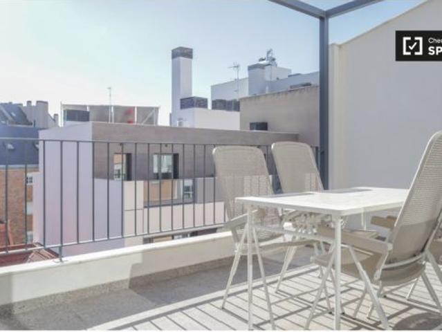 Se alquila apartamento de 1 dormitorio en Guindalera