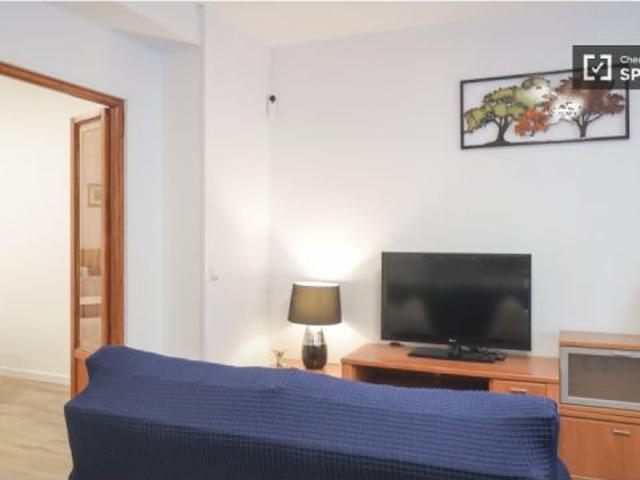 Se alquila apartamento de 1 dormitorio en Palomeras Sureste, gastos incluidos