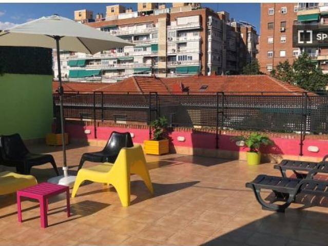 Se alquila apartamento de 1 dormitorio en Quintana, gastos incluidos