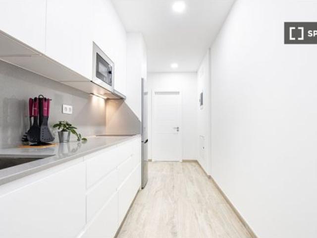 Se alquila apartamento de 1 dormitorio en Santa Catalina Canteras, gastos incluidos