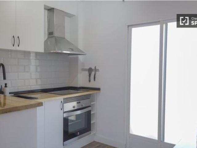 Se alquila apartamento de 2 habitaciones en Buenavista solo para profesionales