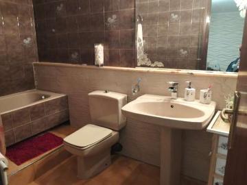 Se alquila apartamento de 2 habitaciones en Horta, Barcelona