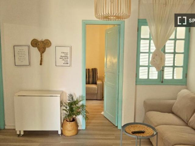 Se alquila apartamento de 2 habitaciones en San Sebastián