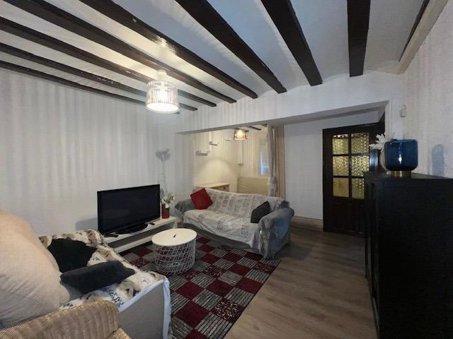 Se alquila apartamento en Casco Antiguo, Contrato de Temporada, hasta el 30 de Junio 2027
