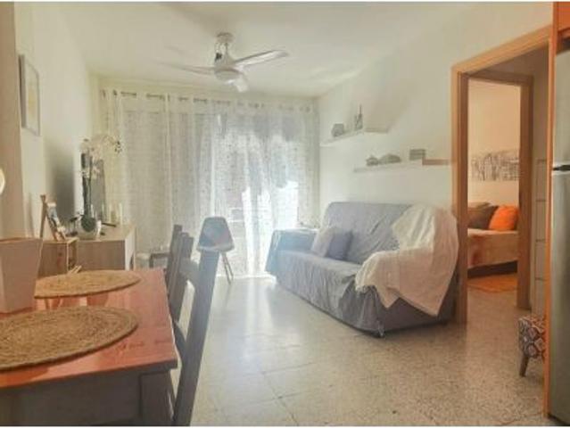 Se alquila apartamento en el centro de Los Cristianos, Tenerife Sur