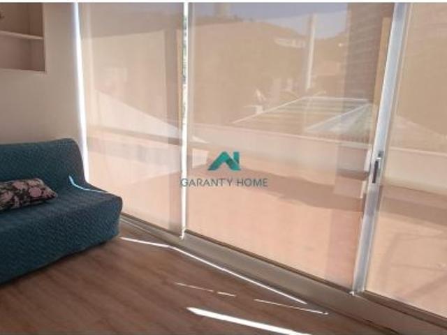 Se alquila apartamento en Laredo