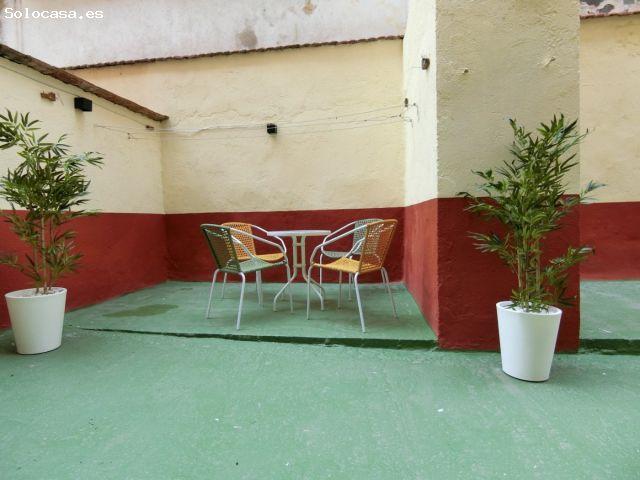 SE ALQUILA APARTAMENTO EN PLANTA BAJA CON AMPLIA TERRAZA EN LA CALLE ANTONIO LOPEZ