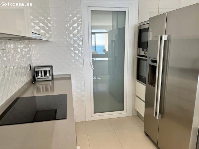 SE ALQUILA APARTAMENTO EN PONIENTE SUNSET DRIVE