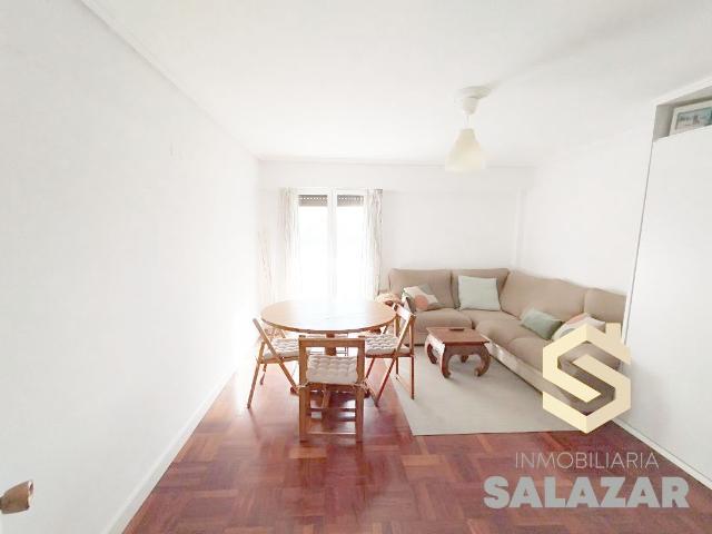 Se alquila APARTAMENTO en Sabino Arana