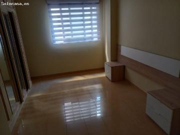 SE ALQUILA APARTAMENTO EN ZONA CENTRO