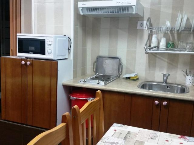 Se alquila apartamento equipado y amueblado