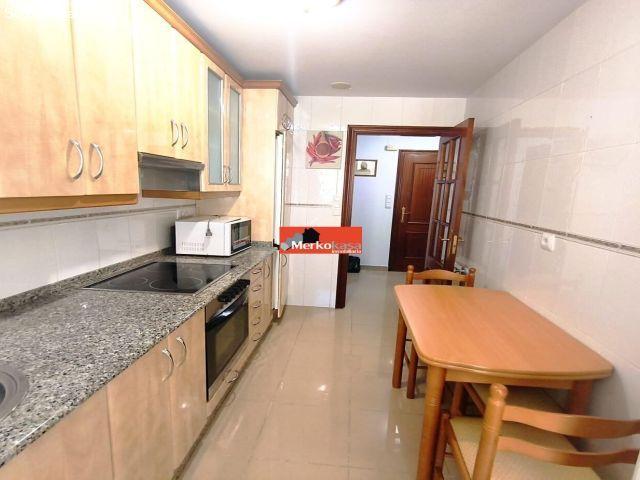 SE ALQUILA APARTAMENTO LUMINOSO EN ACEÑA DE OLGA
