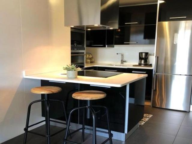 Se Alquila Apartamento para entrar a vivir con Garaje incluido en Zona Ametzola