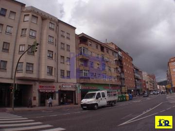 Se alquila apartamento zona reyes católicos. un dormitorio Piso en alquiler en Cuenca REYES CATÓLICOS