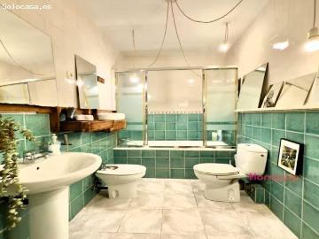 Se Alquila Bonito Piso de 2 Dormitorios y baño en Zona Bilbao La Vieja