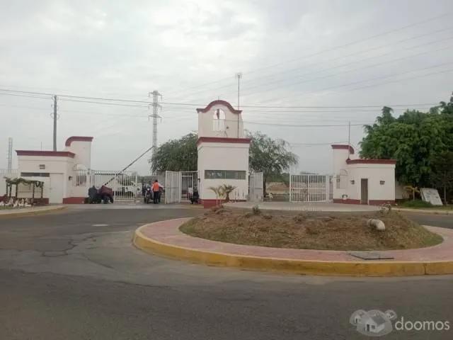 Se alquila casa en el condominio Villa Club,ica