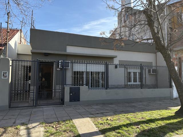 Se ALQUILA Casa en Padua