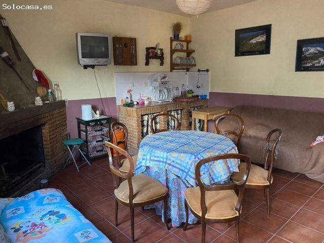 SE ALQUILA CASA EN PLENA SIERRA NEVADA,TEMPORADA CORTA Y LARGA