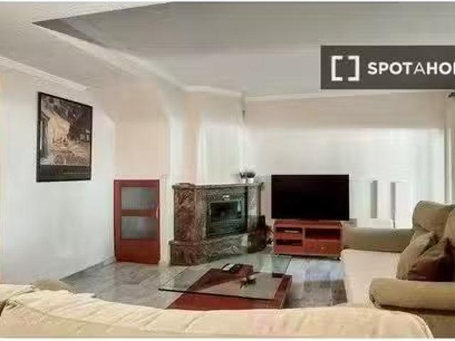 Se alquila chalet de 3 habitaciones en Rincón de la Victoria