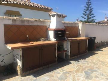 SE ALQUILA CHALET EN LOS GALLOS TEMPORADA ESCOLAR