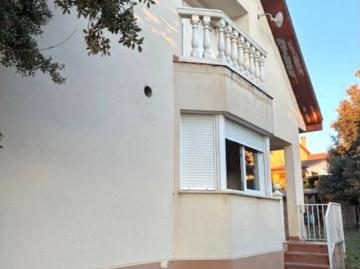 SE ALQUILA CHALET REFORMADO EN LOS ÁNGELES DE SAN RAFAEL