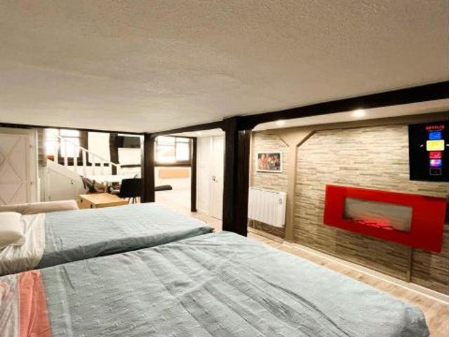 Se Alquila Dúplex de 1 dormitorios y 2 baños para Entrar a Vivir en Zona Casco Viejo
