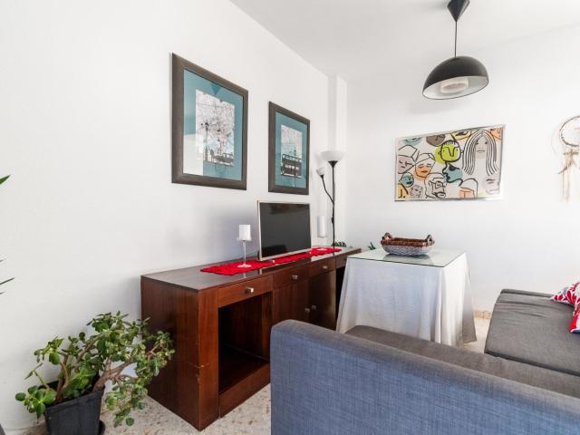 Se Alquila DUPLEX En Urb Adarves Zona el Retiro