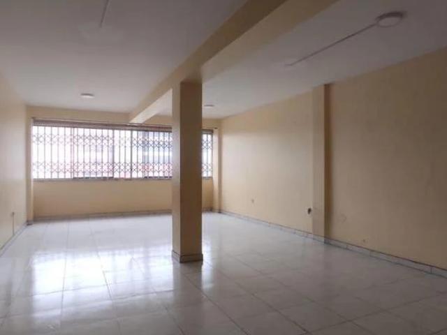 Se alquila departamento