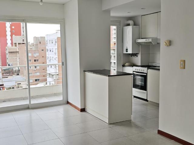 Se ALQUILA DEPARTAMENTO 1 Dormitorio con cochea, pileta y quincho