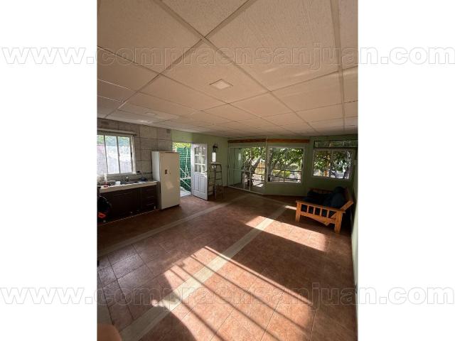 Se Alquila Departamento De Dos Habitación En Excelente Zona De Santa Lucía Con Todos Los Servicios Incluidos