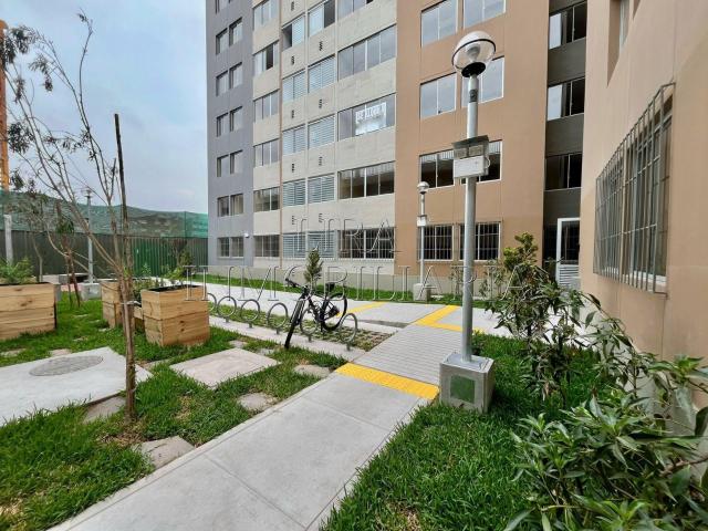 SE ALQUILA DEPARTAMENTO EN CONDOMINIO GERANIOS COMAS