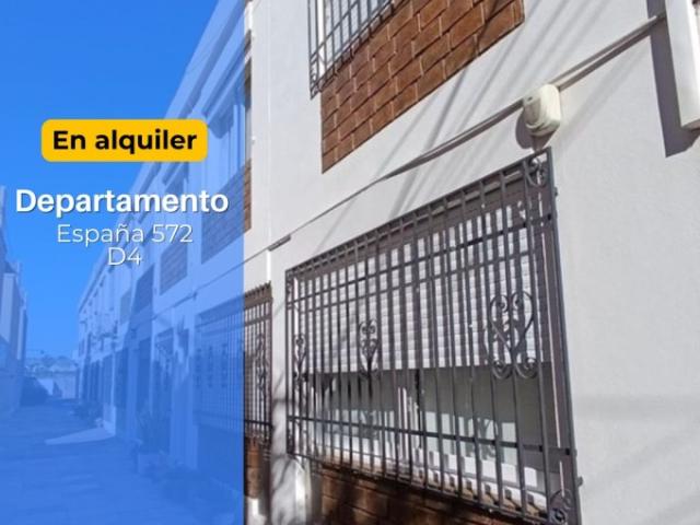 SE ALQUILA DEPTO TRIPLEX C/ COCHERA