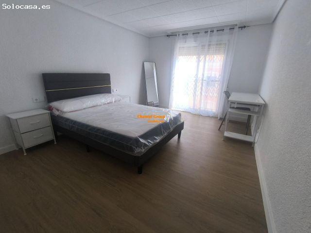 SE ALQUILA EXCELENTE VIVIENDA TODO EXTERIOR Y ESQUINA, JUNTO REINA VICTORIA !