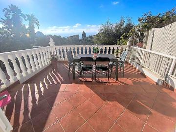 Se alquila en la Sabinita, Arona apartamento de 2 dormitorios!