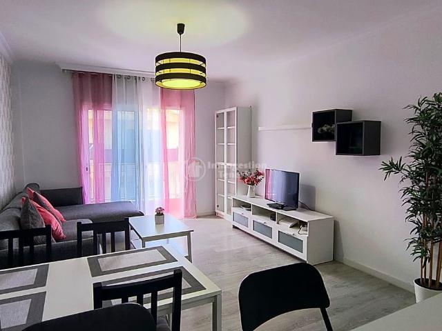 Se alquila en los Abrigos apartamento de 1 dormitorio