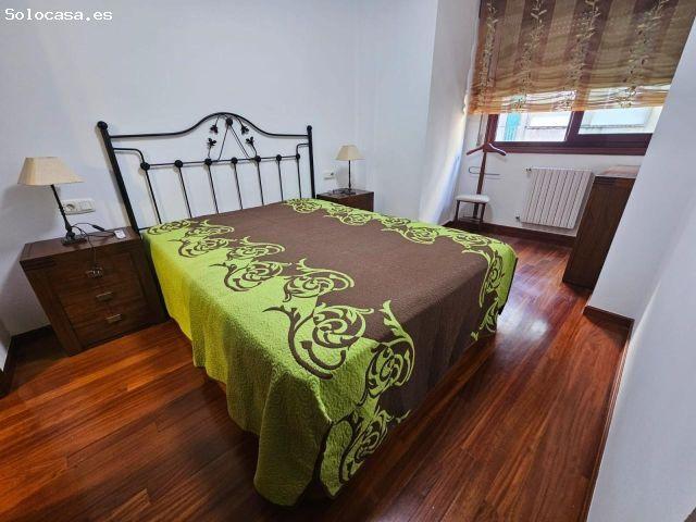 Se alquila espectacular apartamento junto a la Plaza de San Antonio