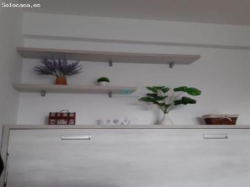 Se alquila estudio en Laredo