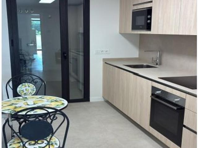SE ALQUILA FANTÁSTICO PISO CON VISTAS AL MAR EN LOS ÁLAMOS 2 dormitorios, 2 baños 2 TERRAZAS P