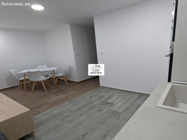 Se alquila HABITACION