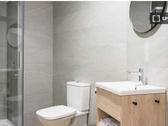 Se alquila habitación compartida en residencia en Bilbao