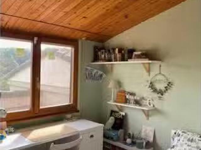Se alquila habitación en casa Valladolid