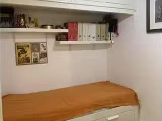 Se alquila habitación en el Poble Sec, Barcelona