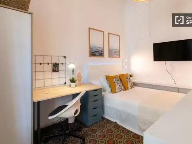 Se alquila habitación en La Dreta de l'Eixample, Barcelona