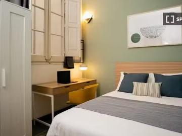 Se alquila habitación en la Nova Esquerra de l'Eixample, Barce.