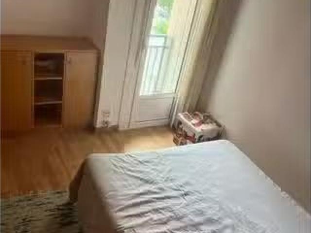 Se alquila habitación en Les Corts, Barcelona