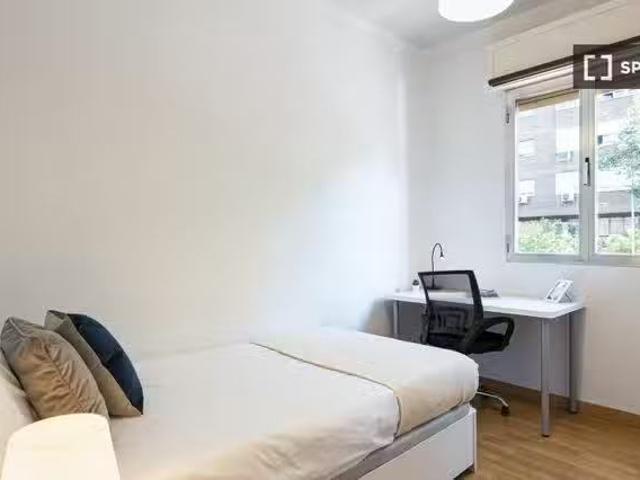 Se alquila habitación en Palos de Moguer, Madrid