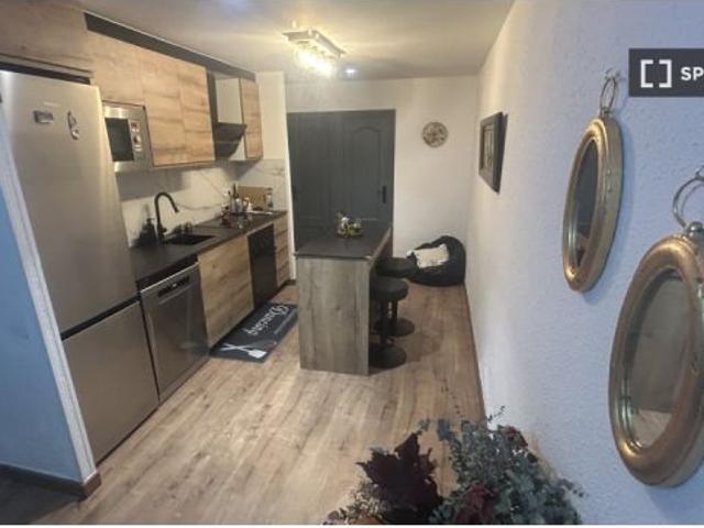 Se alquila habitación en piso compartido de 1 habitación en El Besòs i el Maresme