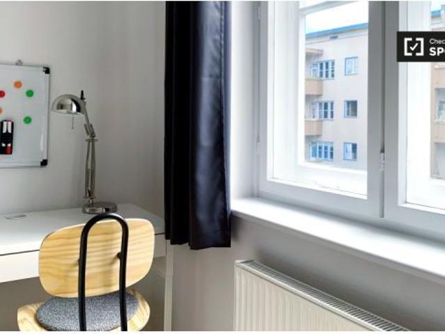 Se alquila habitación en piso compartido de 2 habitaciones en Berlín, gastos incluidos